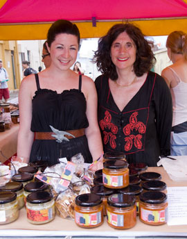 food_producers The local cafe and art gallery has produced a range of preserves.