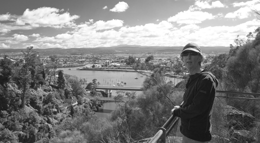 launceston-overview Loking east along the Tamar reveals a low cityscape with distant ridges culminating in Mt Barrow.