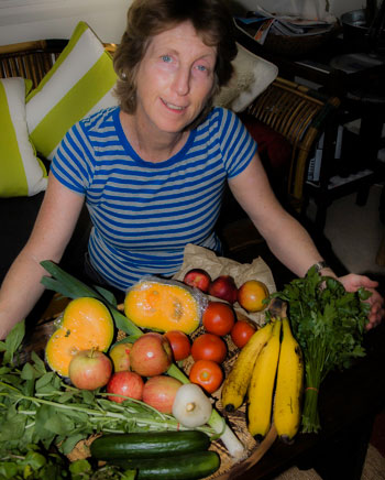 Inspired by food advocate, ex-dairy farmer and CEO of the CSA, Brisbane Food Connect, Robert Pekin, Sydney Food Connect provided weekly boxes of fresh foods from Sydney region farmers.