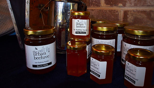Building the regional food economy… Yhe Urban Beehive is a small honey business producing honey in Sydney's suburbs and the CBD. By supplying pure honey, proprieter, Dour Purdie, utilises local resources for local markets.